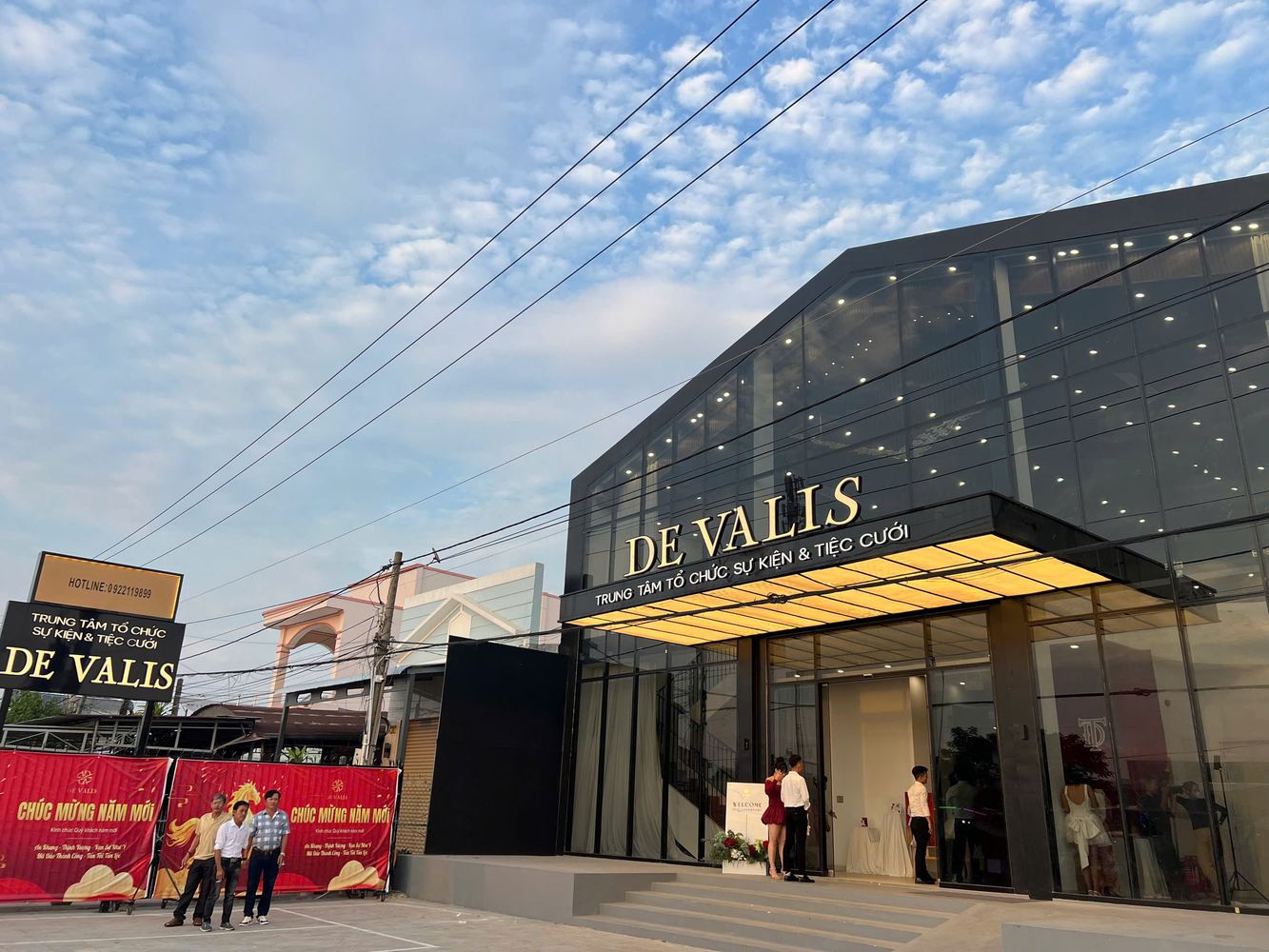Tiệc cưới tại nhà hàng De Valis